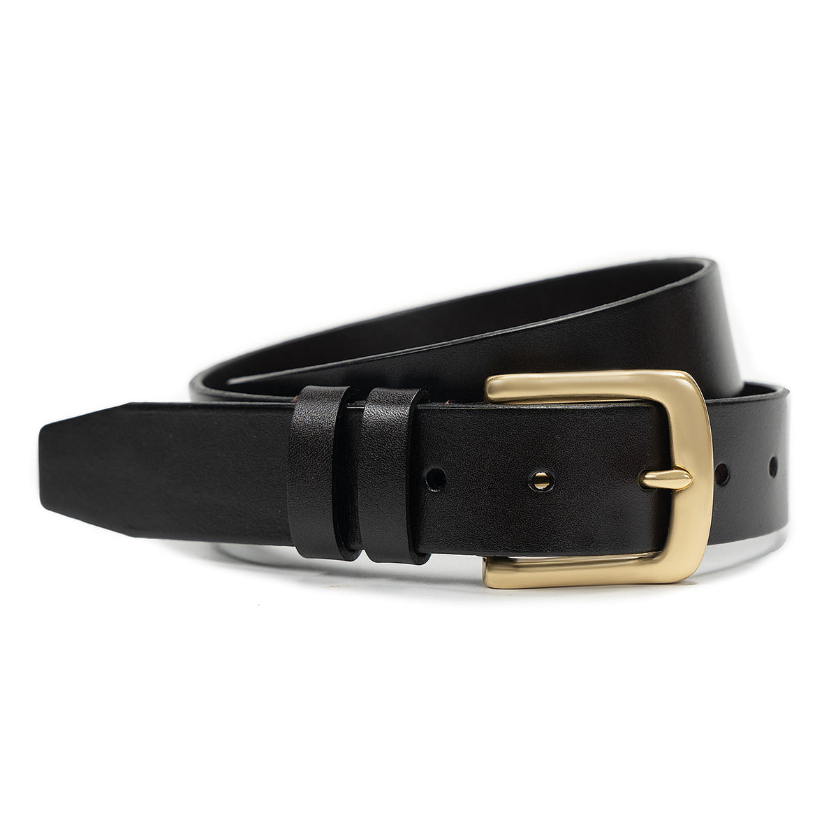 Meermin black bridle leather belt, coiled with buckle in focus, showing solid brass buckle and keeper loops