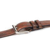 Meermin bourbon calfskin belt, close-up on the polished nickel-finish buckle and keeper loops