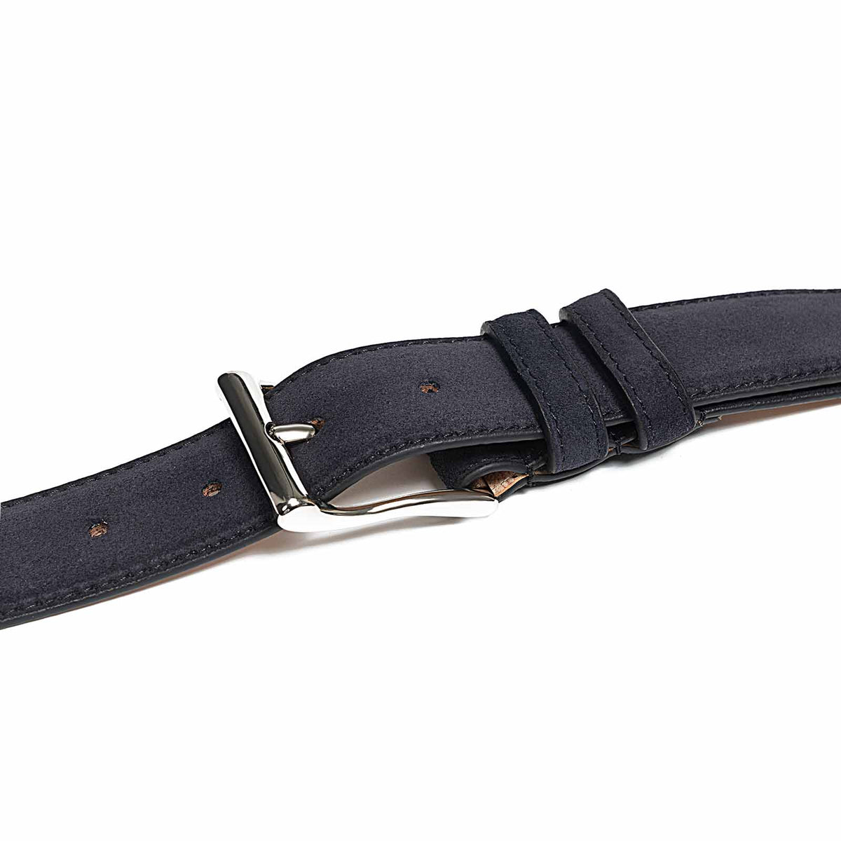 Meermin navy Alicante suede belt, close-up on the nickel-plated brass buckle and double keeper loops