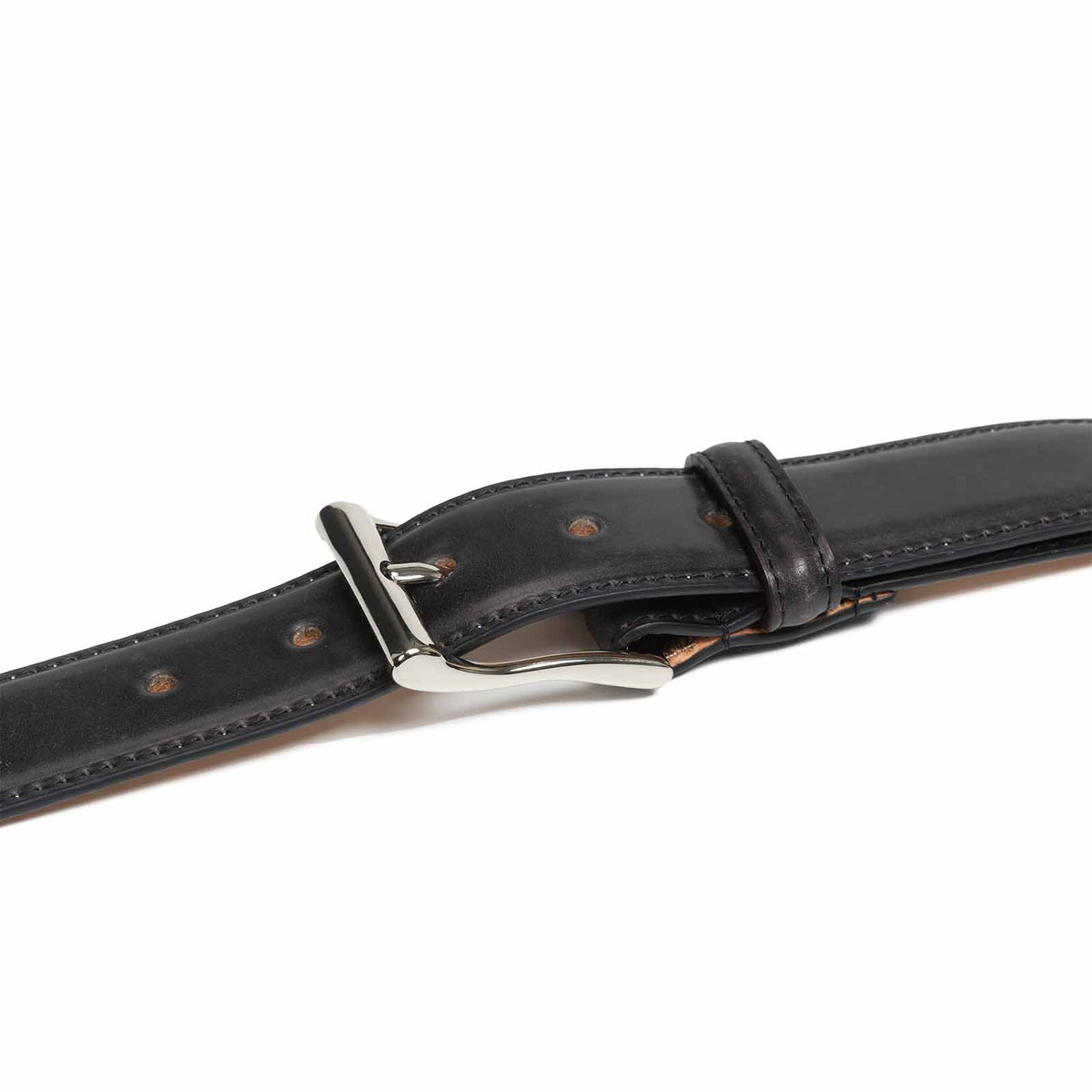 Meermin black shell cordovan belt, close-up on nickel-plated solid brass buckle and keeper loop
