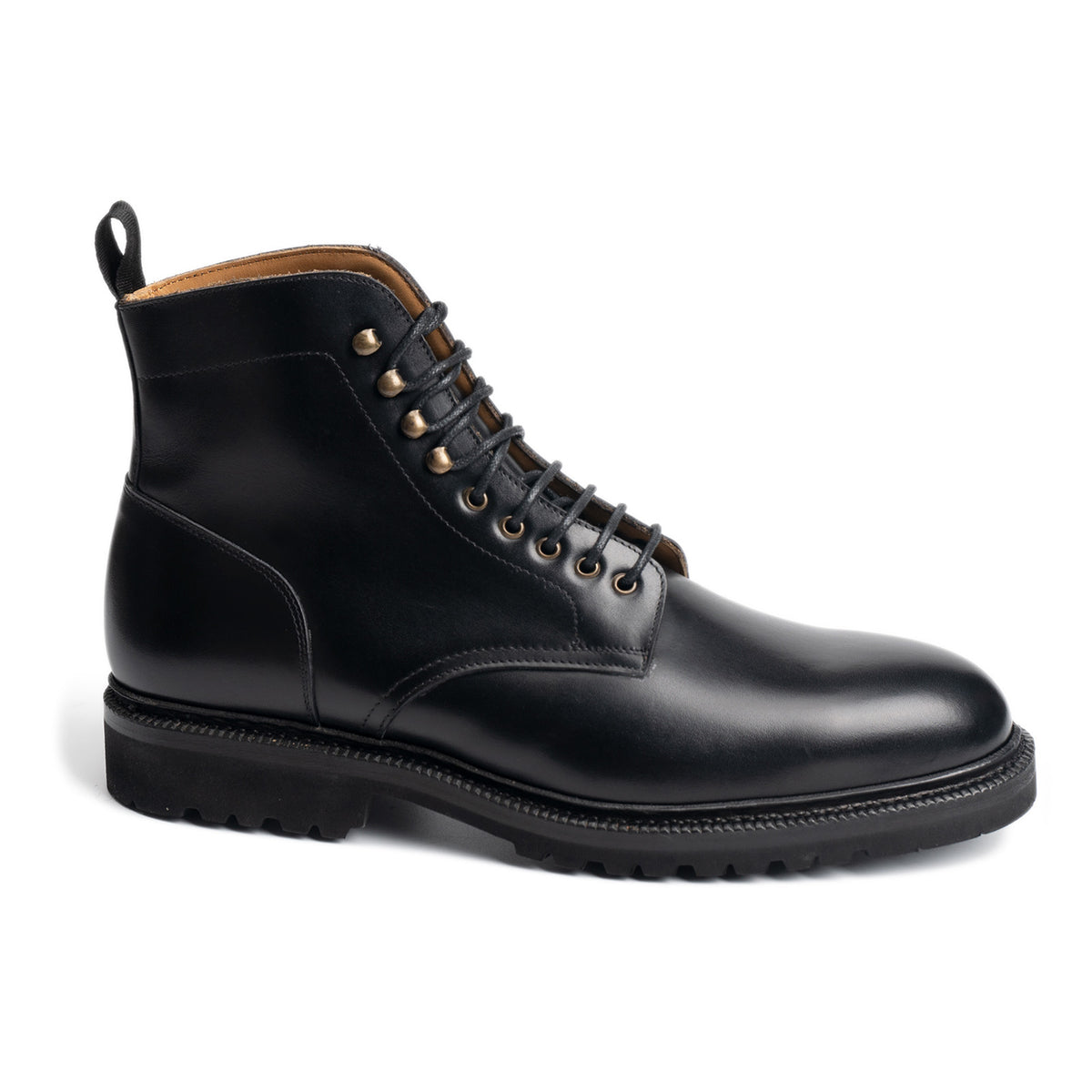 Meermin black calfskin plain-toe service boot, side profile showing lace-up front and lightweight cleated rubber sole