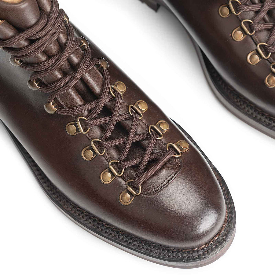 506690 - BROWN HERITAGE SHELL CORDOVAN - E