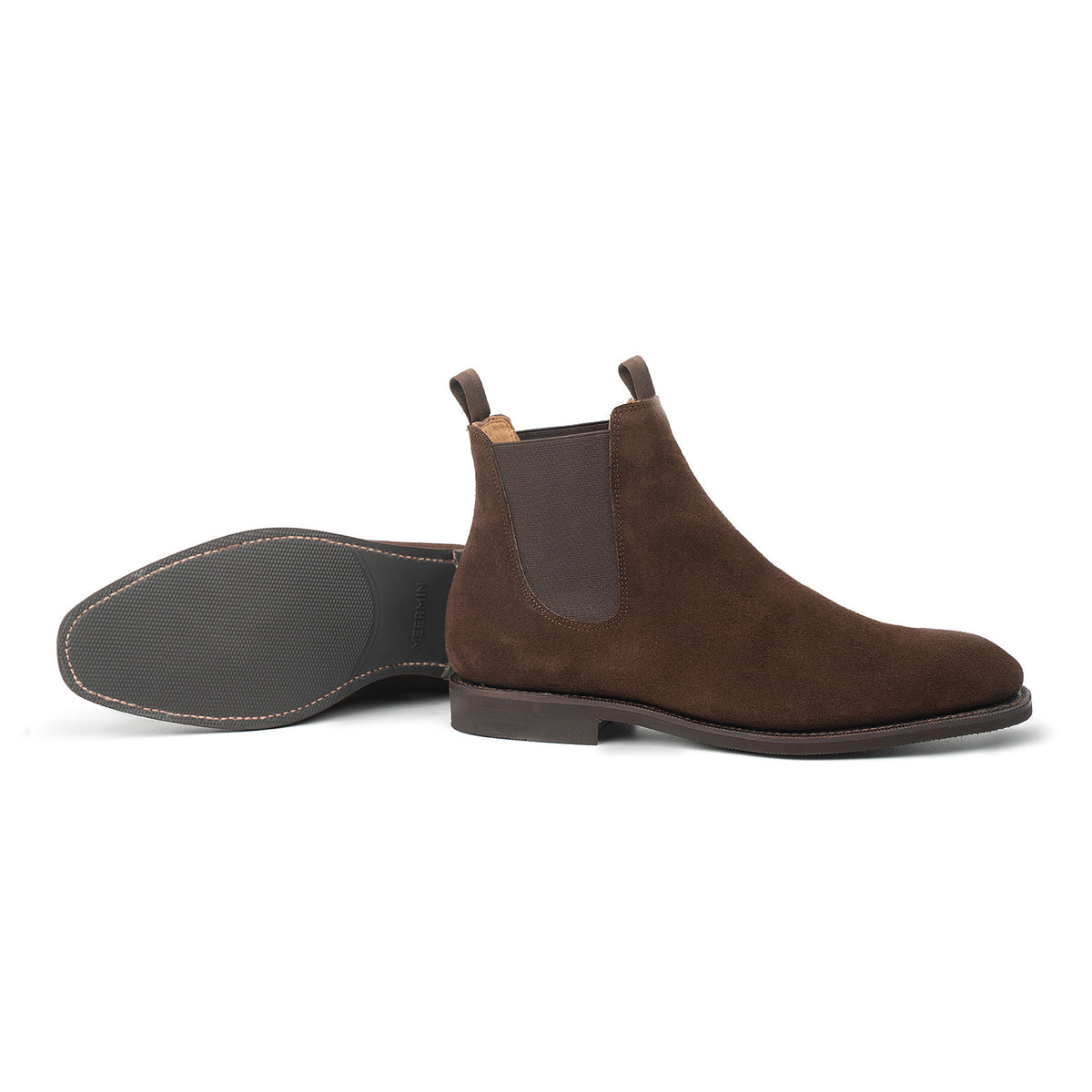Meermin brown Superbuck suede Chelsea boot pair, one upright and one showing diamond latex rubber sole and heel
