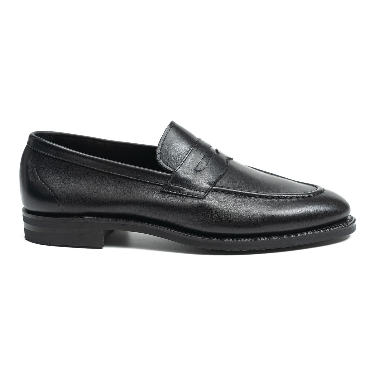Meermin black softcalf penny loafer, side profile showing the Nova Last silhouette and flex Goodyear welted city rubber sole